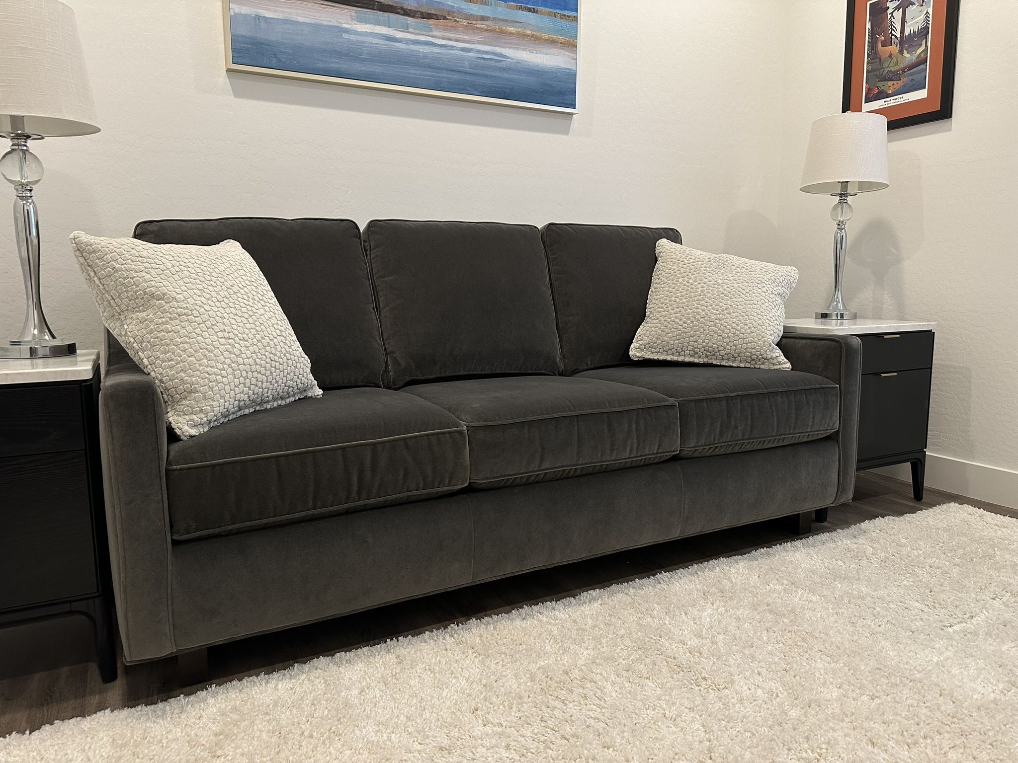 Bassett Queen Sleeper Sofa (charcoal velvet)