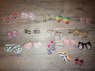 Pride/Earrings/rainbow/festival ✨️🌈