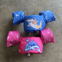 Kids swim vest
