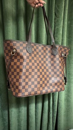 LV tote bag