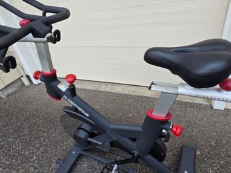 Inspire Fitness IC2.2 Spin Bike - Stationary Bike - Indoor Cycle