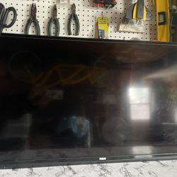 45 Inch TV &  Wall Mount