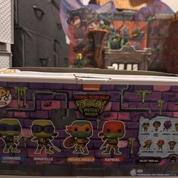 Funko POP! Movies: Teenage Mutant Ninja Turtles (TMNT) POP! - Amazon Exclusive - Collectable Vinyl Figure - Gift Idea - Official Merchandise - for Kid