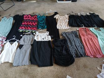 18 Women's Summer Dresses