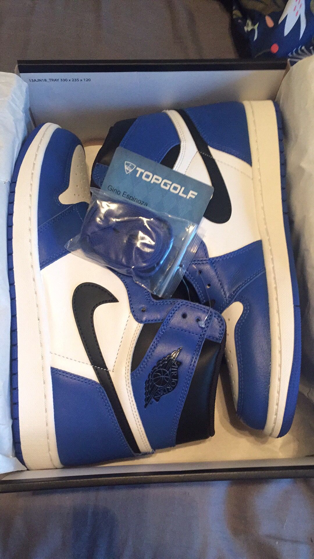 Game Royal 1’s size 12