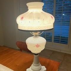 Antique Electric Hurricane Flor All Lamp