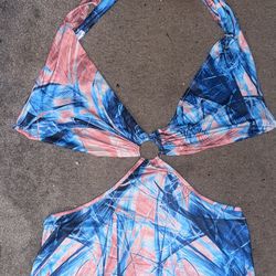 Cute, Short, Blue and pink print backless dress From SHEIN 