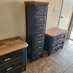 3 Piece Dresser Set / Night Stands / Lingerie Dresser
