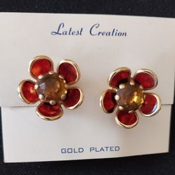 Beautiful gold plated screw back earrings