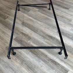 Metal twin bed frame