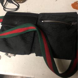 Gucci Authentic Shoulder Bag