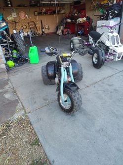 70 Honda with a motor piranha motor 90ccs no issues starts right up in excellent shape is all done up