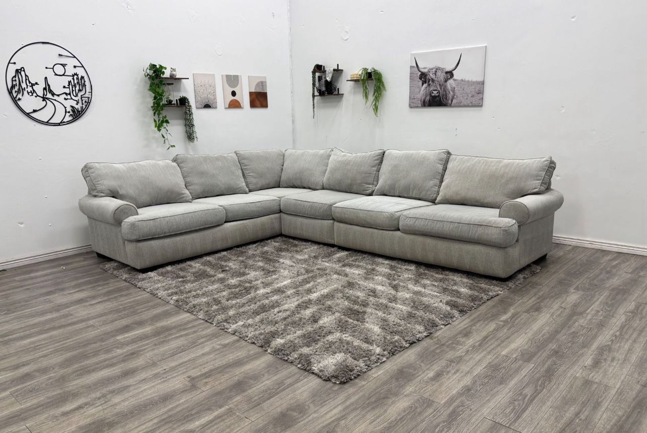 Sectional Couch - Free Delivery