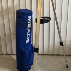 Meade ETX  Telescope Tripod #882 W/ Cary bag