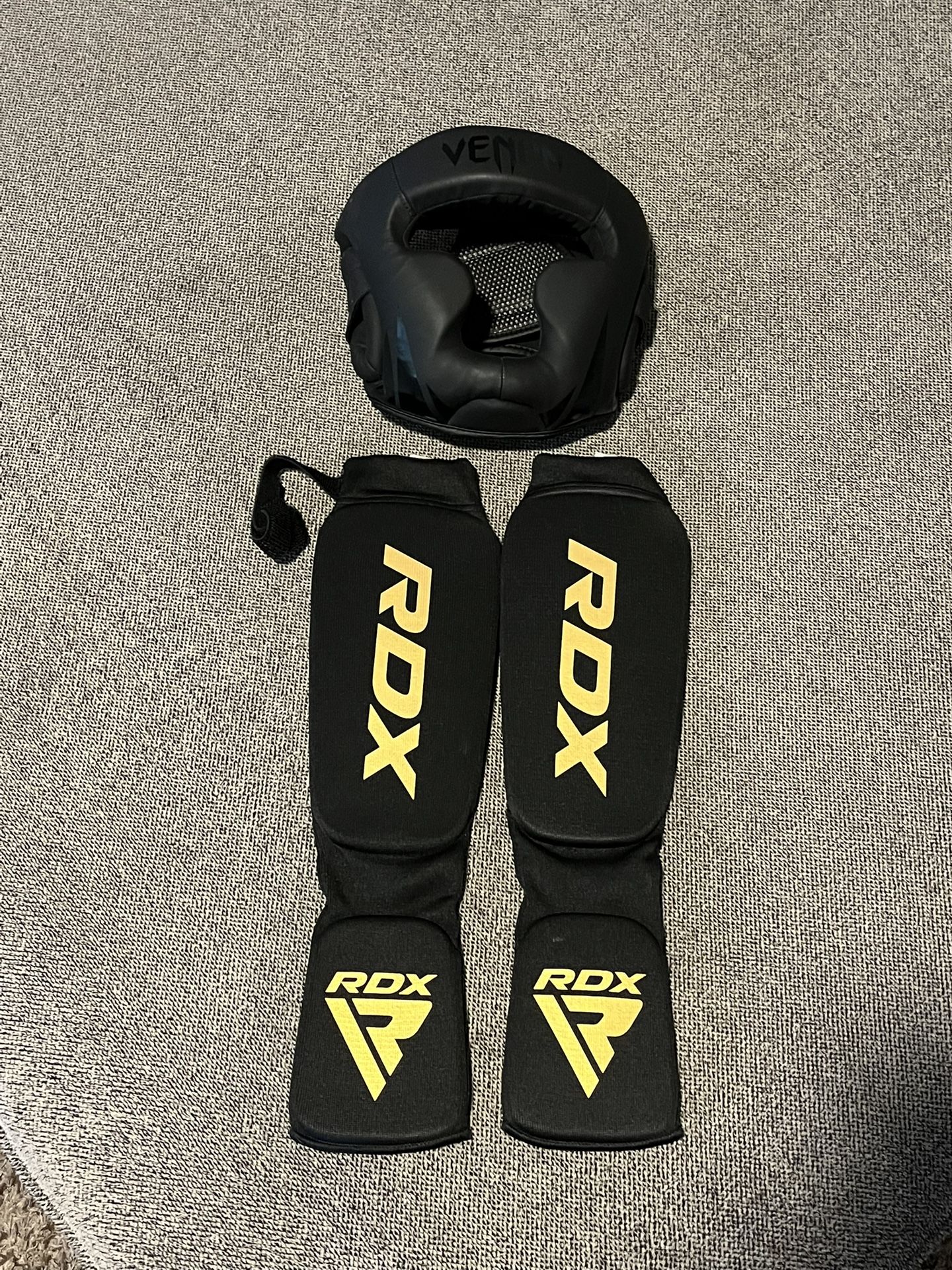 Size Adult Small RDX Shin Pads & Venum Head Piece