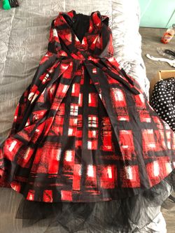 Red dress unknown ?