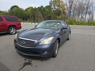 2011 INFINITI M37x