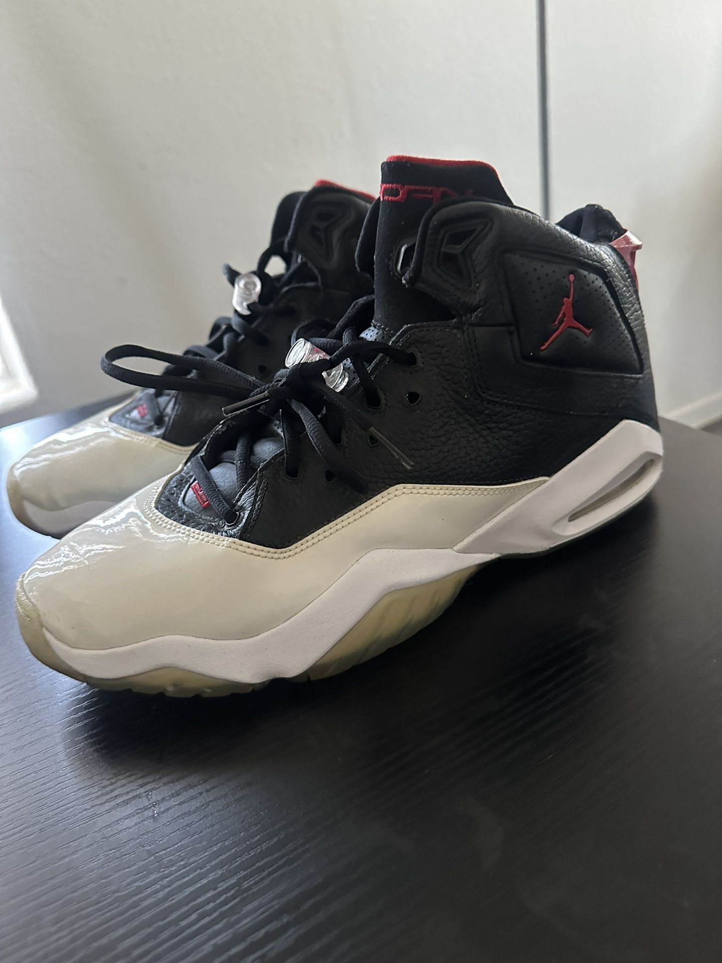 Jordan B’Loyal – Pre-Owned, Good Condition