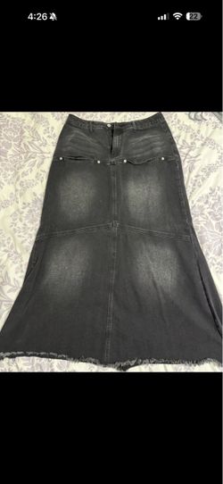 SheIn Women’s Black Denim A-Line Long Maxi Skirt XL Button Closure Frayed Hem
