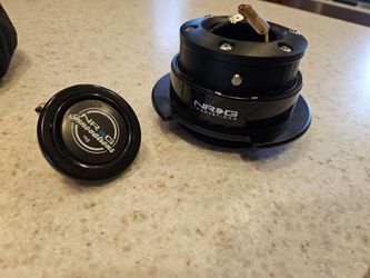 NRG quick release carbon fiber