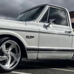 Us Mags Desperado Staggered 20x8 - 20x9.5 For Obs Or C-10 Chevy With 245/40/20 - 285/35/20 Tires 🔥🔥🔥