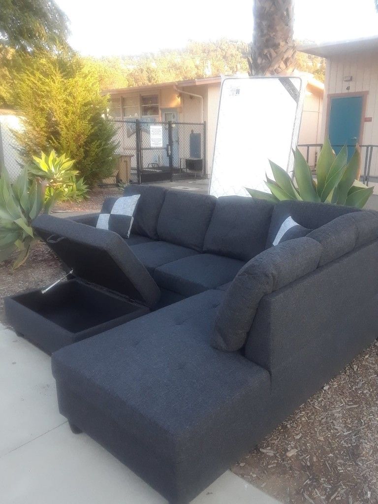 Sofa Secsional Disponible 