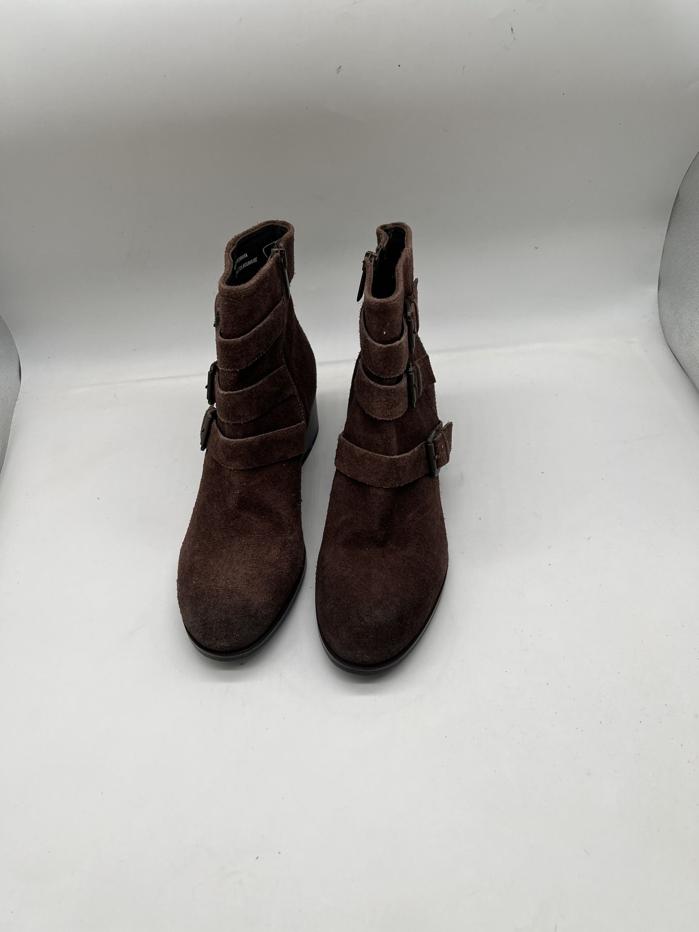 NWB Clarks Elvina Haze Brown Suede Booties Distressed Women’s Size 8