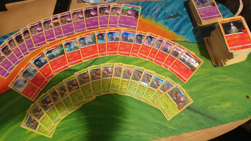 2023 ,trick or trade Holo 50x -lot =$30