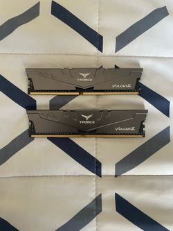 16 GB DDR4 RAM