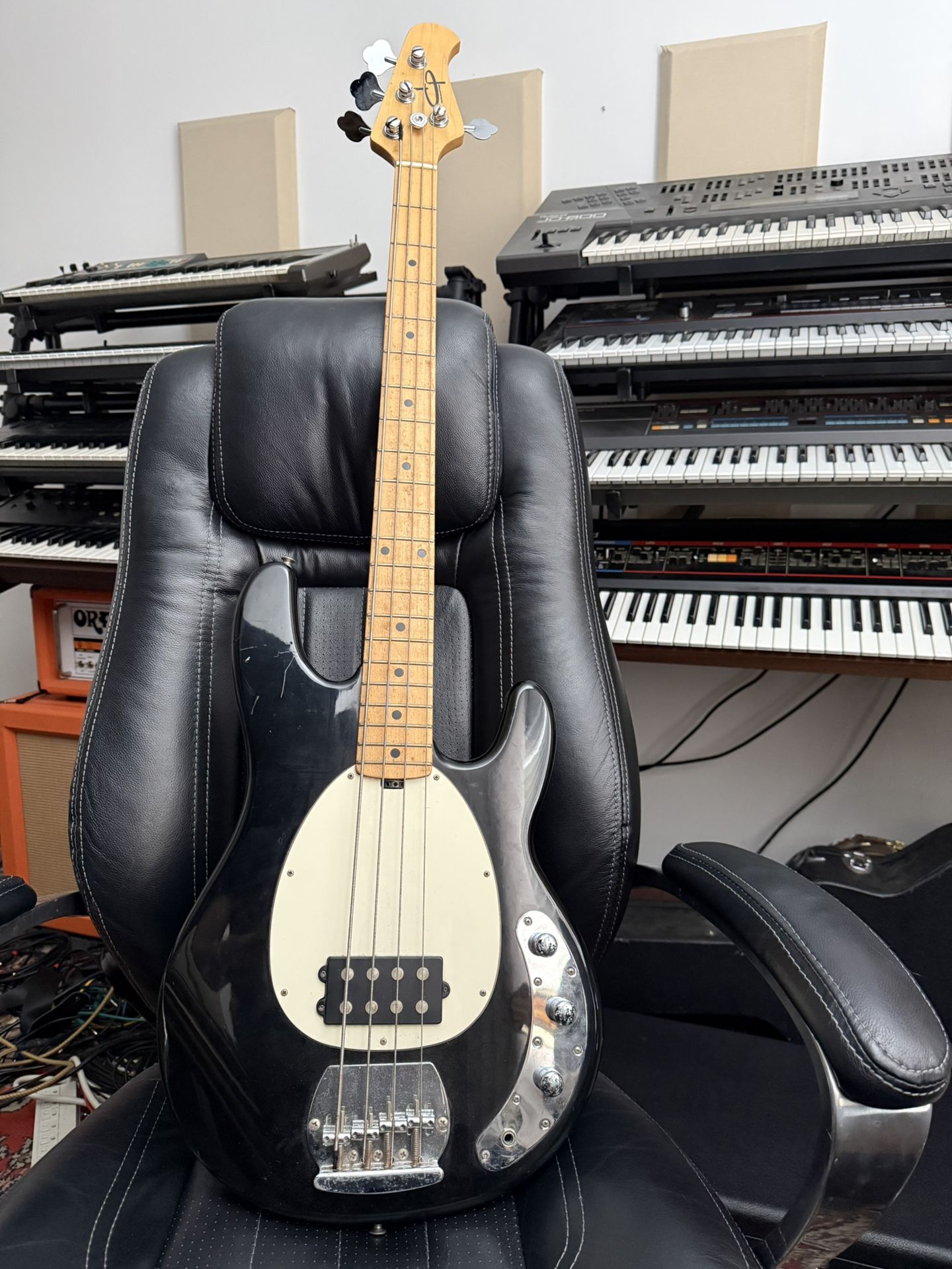 Ernie Ball OLP MM2 Bass Guitar w/ Soft Case