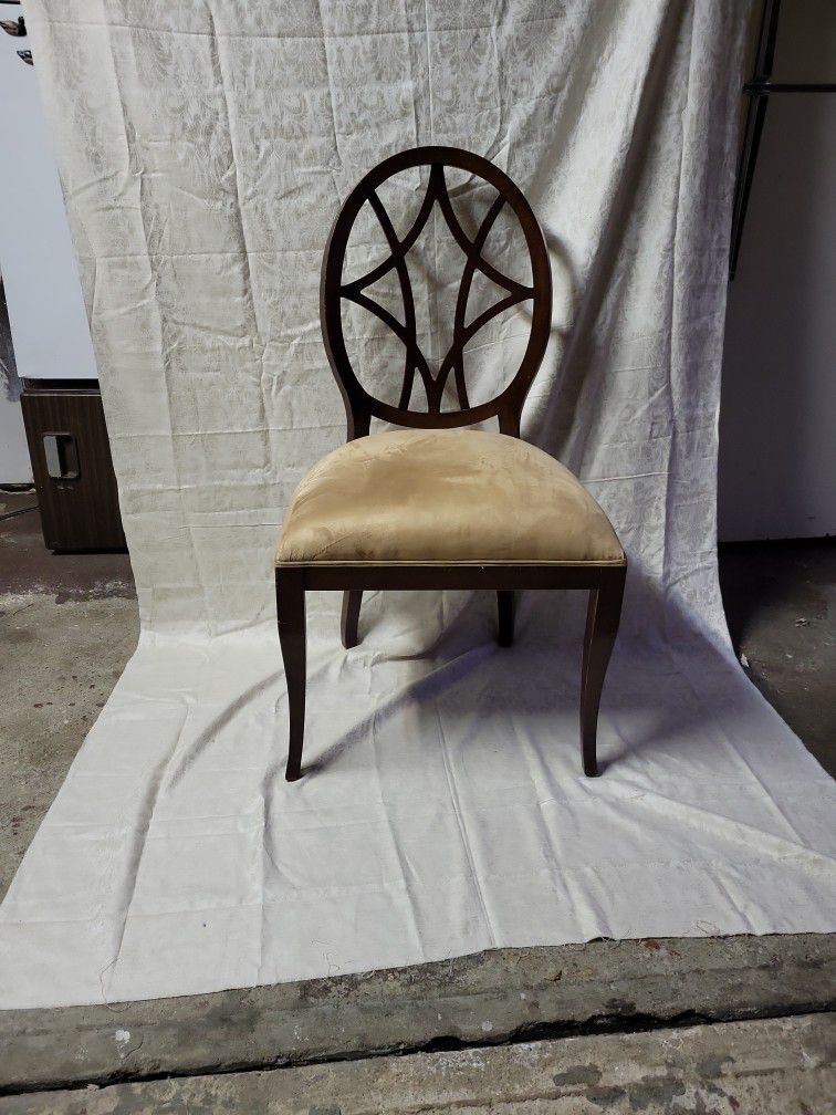 Cushion Desk Chair