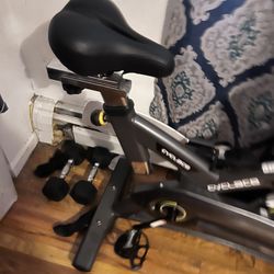 Cyclade Bike Used Twice 