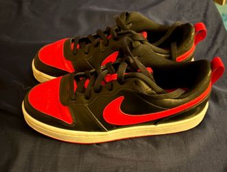 Boys Nikes