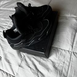 *REAL* Jordan 4 black Cat