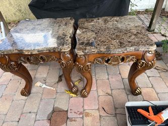 Acme Latisha End Table or similar classic furniture lines
