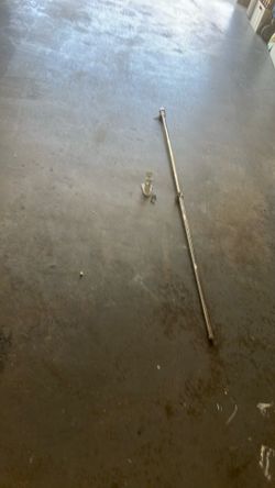Free Flag pole with mounting hardware