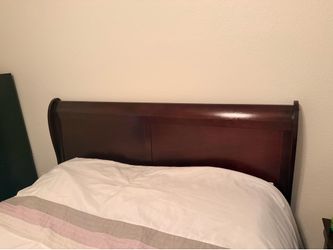 Queen bed and night stand