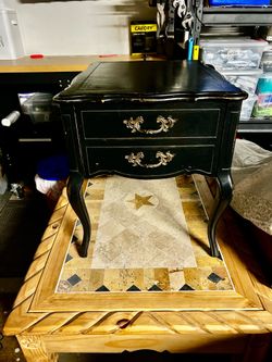 Rustic refurbished in table or bedside table