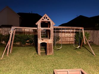 Play ground swing set