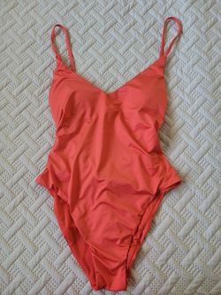 Womens Trina Turk Monaco Twist Back One Piece Swinsuit Size 4