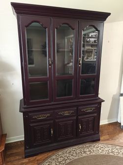 Hutch Dresser