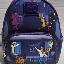 Loungefly Scooby-Doo Glow Backpack Exclusive New With Tags 