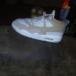 Air Jordan 4RM