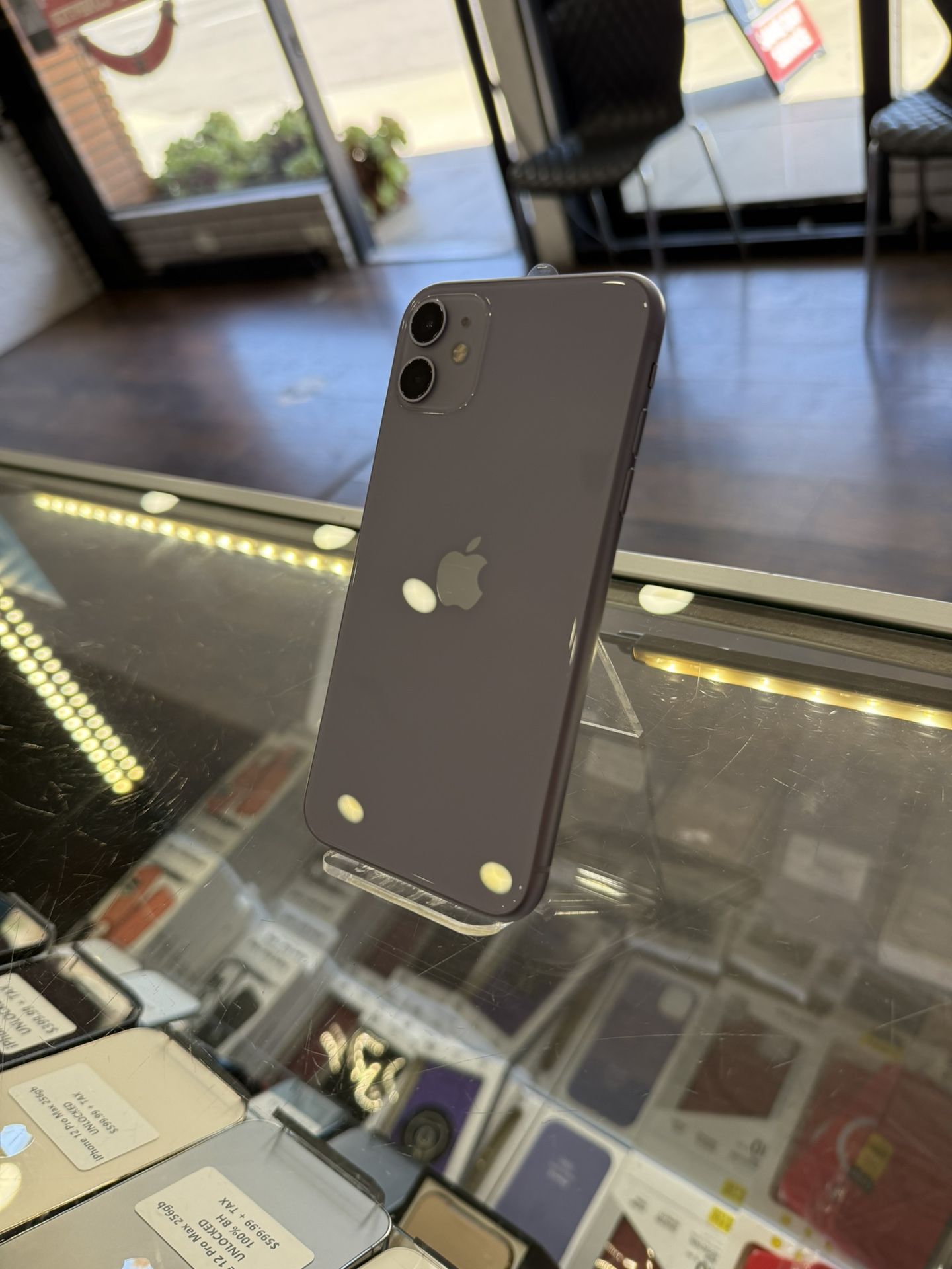 iPhone 11 64gb Unlocked 