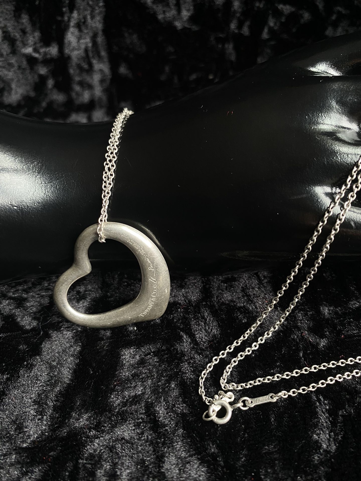 Tiffany & Co. Peretti Open Heart 16mm Pendant Necklace 16" Silver 925 w/Pouch