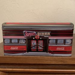 Tin Coca-Cola Collectible-(Sunset Diner)