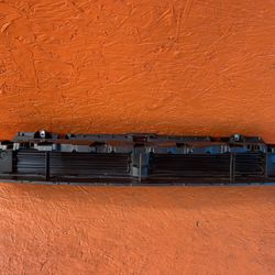 2019 - 2023 Ram 1500 Lower Radiator Shutter Assembly CH1206122 AFTERMARKET CAPA