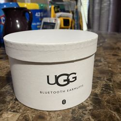 UGG  BLUETOOTH Earmuffs