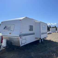 2001 Road Ranger 23D