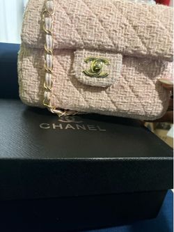 Pink handbags
